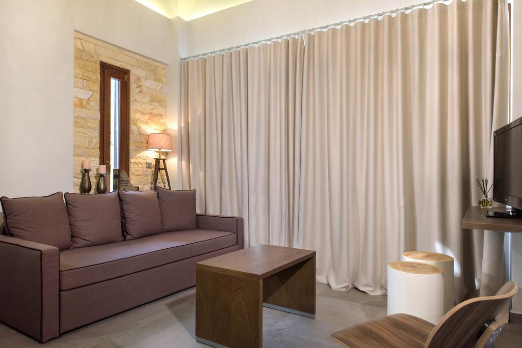 Armonia Lux Studios Иериссос Экстерьер фото